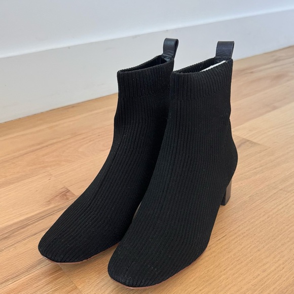 Everlane Glove Boot - Picture 6 of 11
